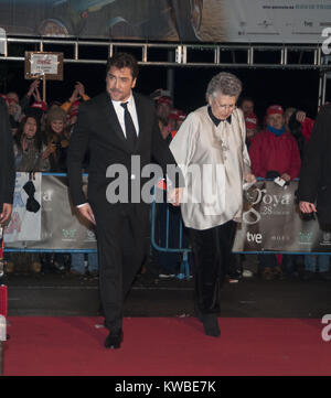 MADRID, Spanien - 09 Februar: Carlos Bardem (Javier Bardem's Bruder) und Freundin Celia Ges Goya Kino Awards 2014 im Centro de Congresos Principe Felipe am 9. Februar in Madrid 2014 besucht, Spanien Personen: Goya Awards 2014 Stockfoto