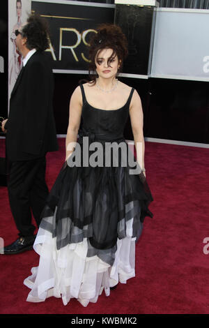 HOLLYWOOD, CA - 24. Februar: Helena Bonham Carter kommt bei den Oscars in Hollywood & Highland Center am 24. Februar 2013 in Hollywood, Kalifornien. Personen: Helena Bonham Carter Stockfoto