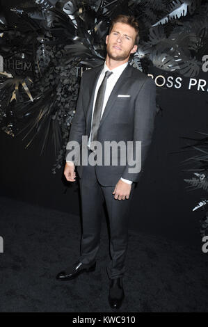 NEW YORK, NEW YORK - November 20: Scott Eastwood nimmt an der Verleihung des Hugo Boss Prize 2014 Solomon R. Guggenheim Museum am 20. November 2014 in New York City Personen: Scott Eastwood Stockfoto