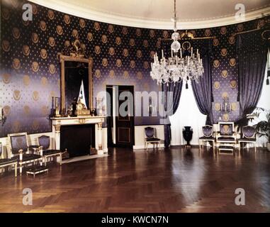 Renovierung des Executive Mansion während der Regierung Truman. Weißes Haus Blaues Zimmer, einem Salon im ersten Stock. Juli 15, 1952. - (BSLOC 2014 15 127) Stockfoto