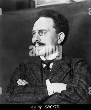 Karl Liebknecht, Deutsche linke Politiker, 1911. 1912 wurde er in den Reichstag, wo er sich gegen Germanys Eintrag im Zweiten Weltkrieg 1 gewählt. Er entstand aus seiner Haft für anti-Krieg Aktivismus im Oktober 1918 und schlossen sich den Fraktionen der Deutschen Revolution 1918/19 (BSLOC 2017 2 55) Stockfoto