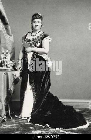 Prinzessin Liliuokalani stehend, das Tragen der königlichen Auftrag und Farbband von der Kalakaua, C. 1883-1890. Foto wurde aufgenommen, als ihr Bruder, David Kalakaua, von 1874-1891 (BSLOC 2017 20 59 regierte) Stockfoto