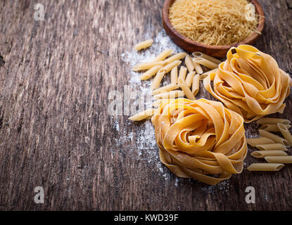 Andere Art von rohen Pasta Stockfoto