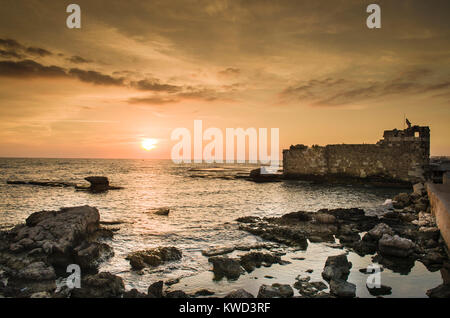Sonnenuntergang in Byblos, Libanon, byblos Festung, Foto der touristische Ort im Land. Stockfoto