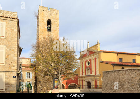 Ort Mariejol, Notre Dame de la Platea und Cathédrale Notre Dame de l'Immaculée Conception, Antibes, Frankreich Stockfoto