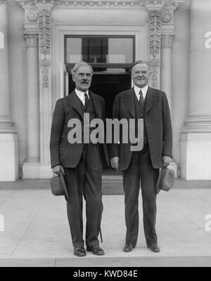 Präsident Herbert Hoover und der britische Premierminister Ramsey MacDonald im Weißen Haus. Oktober 5, 1929. (BSLOC 2015 16 86) Stockfoto