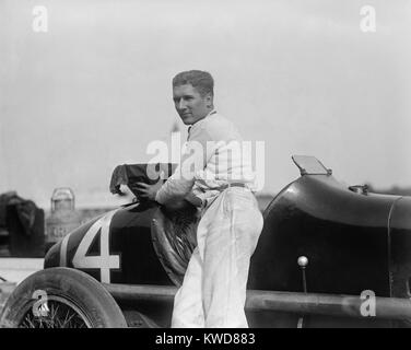 Bob McDonogh gewann die 250 km Baltimore - Washington Speedway Rennen, Okt 26., 1925. McDonogh war die Nr. 4 geordnete Fahrer des AAA (American Auto Association) im Jahre 1925. (BSLOC 2015 17 154) Stockfoto