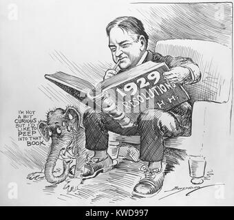 Designierte Präsident Herbert Hoover liest ein Buch mit dem Titel "1929 Entschließungen, H.H." eine besorgte GOP Elefant schaut an und überlegte, was er zu tun gedenkt. Cartoon von Clifford Berryman. (BSLOC 2015 16 72) Stockfoto