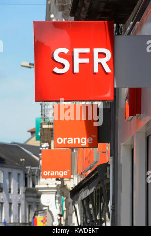 Logo der Telekommunikations-Unternehmen Orange und SFR in Frankreich Stockfoto