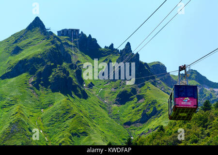 Le Mont Dore, Seilbahn zum Sancy-Gipfel, Auvergne Volcanoes Natural Regional Park, Sancy Massif, Puy de Dome, Auvergne, Frankreich, Europa Stockfoto