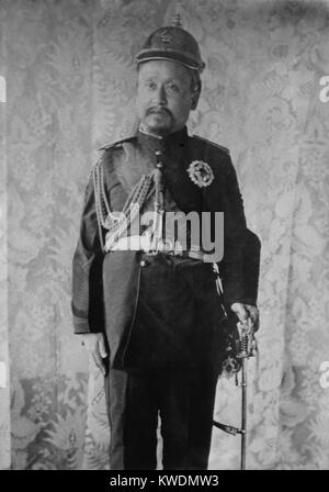 Kaiser Gojong von Korea, in der Uniform im Jahre 1904. Die Japaner gezwungen, seine Abdankung im Juli 1907, der ihn ersetzen mit seinem Sohn, Sunjong, als machtlos König. Die japan-korea Vertrag von 1907 führte Korea unter japanischer Governance (BSLOC 2017 18 70) Stockfoto