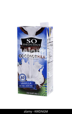 Zucht, KY USA - Januar 2, 2018: Nahaufnahme von einem 1 Liter Karton so lecker ohne Milchprodukte Vanille CoconutMilk Trinken auf weißem Hintergrund Stockfoto