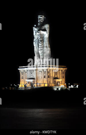 Statue des Dichters - Thiruvalluvar (nationalen indischen Hero), Kanyakumari, Indien Stockfoto