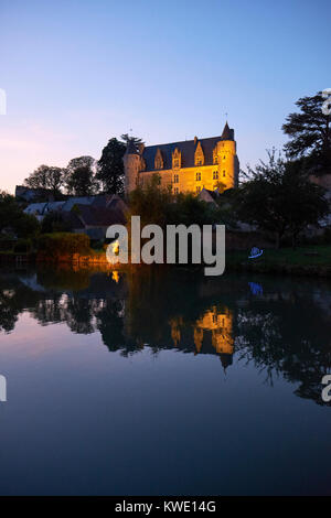 Das Chateau de Montresor in Montresor in der Nähe von Beaulieu-lès-Loches im Tal der Loire in Frankreich. Stockfoto