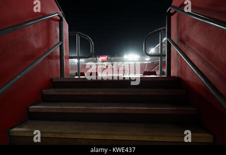 Allgemeine Ansicht der St. Mary's Stadium vor der Premier League Match zwischen Southampton und Crystal Palace. PRESS ASSOCIATION Foto. Bild Datum: Dienstag, 2. Januar 2018. Siehe PA-Geschichte Fußball Southampton. Photo Credit: Andrew Matthews/PA-Kabel. Einschränkungen: EDITORIAL NUR VERWENDEN Keine Verwendung mit nicht autorisierten Audio-, Video-, Daten-, Spielpläne, Verein/liga Logos oder "live" Dienstleistungen. On-line-in-Verwendung auf 75 Bilder beschränkt, kein Video-Emulation. Keine Verwendung in Wetten, Spiele oder einzelne Verein/Liga/player Publikationen. Stockfoto