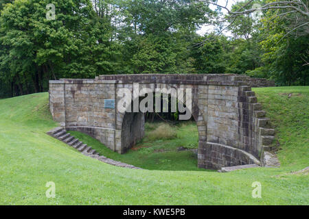 Die Skew Bogenbrücke, Allegheny Portage Eisenbahn National Historic Site, Blair County, Pennsylvania, United States. Stockfoto