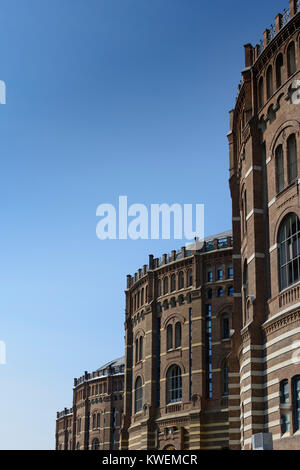 Wien, Wien: Gasometer City, 11. Simmering, Wien, Österreich Stockfoto