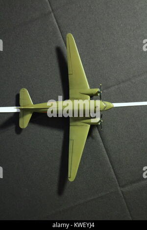 Flugzeug auf der Landebahn Blick von oben, Miniatur Modell Stockfoto