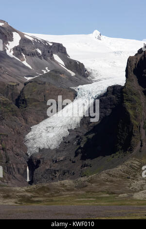 Gletscher aus dem Vatnajökull Eiskappe können von der Ringstraße im Südosten von Island gesehen werden. Stockfoto