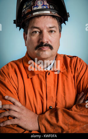 Randy Bryce, der demokratische Kandidat für die Wisconsin 1 Kongreßbezirk. Er ist eine eiserne Arbeiter, Union, und als "das Bügeleisen Stache bekannt." Stockfoto