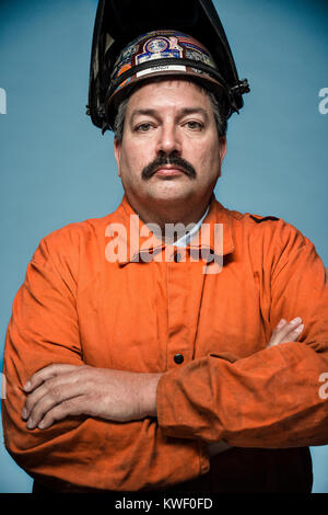 Randy Bryce, der demokratische Kandidat für die Wisconsin 1 Kongreßbezirk. Er ist eine eiserne Arbeiter, Union, und als "das Bügeleisen Stache bekannt." Stockfoto