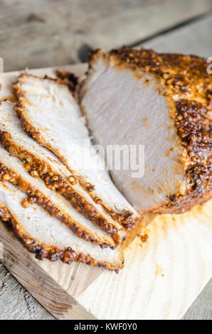 Gegrilltes Fleisch mit Dijon Senf Stockfoto