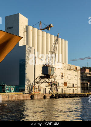 Kristiansand, Norwegen - 5 November, 2017: Das Äußere des Kunstsilo, so wird dieser der neue Kunst Museum in Kristiansand geworden. Stockfoto