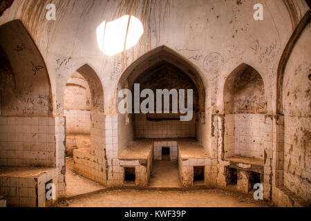 Ruinen des verlassenen Lehmziegeln Stadt Kharanaq in der Nähe der antiken Stadt Yazd im Iran Stockfoto