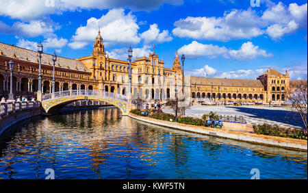 Beeindruckende Plaza de Espana, Sevilla, Spanien. Stockfoto