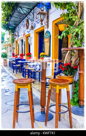 Alten Straßen von Griechenland, Ansicht mit traditionellen Taverne, die Insel Naxos. Stockfoto