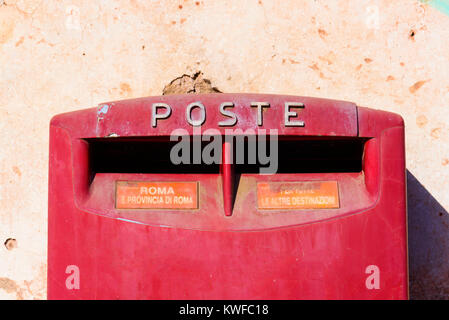 Alte italienische Mailboxen in Rom, Latium, Italien Stockfoto