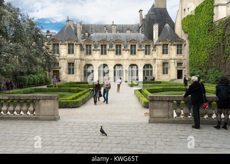 Frankreich, Paris, Hotel de Sully in der 4. Arrondissement, in der Mitte des Monuments nationalen Stockfoto