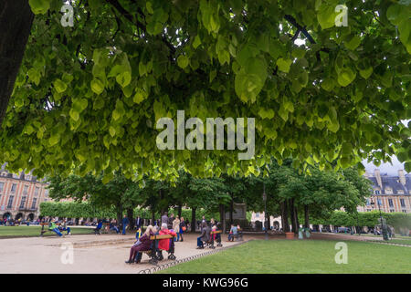 Frankreich, Paris, Place des Vosges Stockfoto