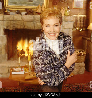 Sep 24, 1999 - EINE BESONDERE NACHT TV FOTOS INKL JULIE ANDREWS (Credit Bild: © Entertainment Bilder/ZUMApress com) Stockfoto