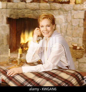 Sep 24, 1999 - EINE BESONDERE NACHT TV FOTOS INKL JULIE ANDREWS (Credit Bild: © Entertainment Bilder/ZUMApress com) Stockfoto