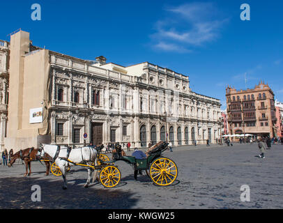 Sevilla, Andalusien, Spanien. Das 16. Jahrhundert Casa consistorial oder Rathaus, eine plateresken Stil in der Plaza de San Francisco. Stockfoto