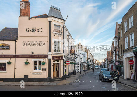 Die George Pub in Eton High Street, Eton, Windsor, Berkshire, England, GB, UK Stockfoto