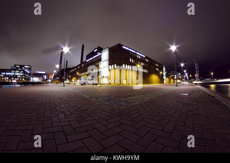 Stadt bei Nacht - Helsinki Salmisaari Stockfoto