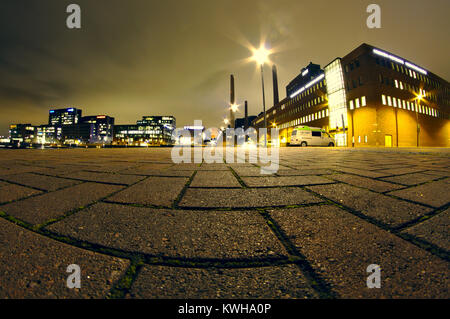 Stadt bei Nacht - Helsinki Salmisaari Stockfoto