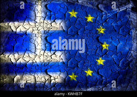 Griechenland und EU-Fahne mit Tränen, symbolische Foto Grexit, Griechenland Und EU-Fahne Mit Rissen, Symbolfoto Grexit Stockfoto