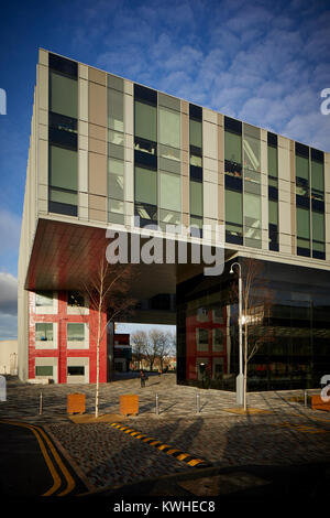 Salford Universität modernes neues zeitgenössisches Glas neue Adelphi Theatre durch Stride Treglown Architekten Stockfoto