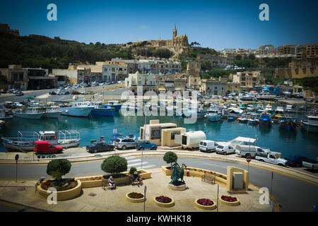 Ankunft in Hafen von Mgarr, Gozo auf die Gozo Channel Company Fähre von Malta Stockfoto