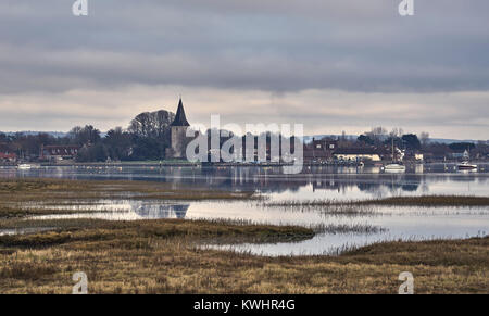 Bosham Hafen und Kirche in der Nähe von Chichester im Winter Stockfoto