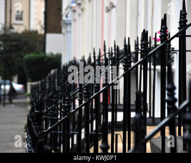 Schmiedeeiserne Geländer in Notting Hill, London Stockfoto