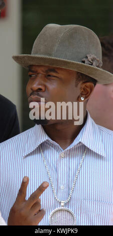 MIAMI, FL - 07 AUGUST: Big Boi, rapper für die beliebte Gruppe Outkast, wurde heute in Miami verhaftet unter dem Vorwurf des Drogenbesitzes... TMZ gelernt hat. Nach dem Miami-Dade County Korrekturen Abteilung, Herr Boi (real name Antwan Patton) wurde mit drei zählt der Besitz einer kontrollierten Substanz und einem Zählimpuls des Besitzes der Droge-Utensilienien aufgeladen. Die geregelten Stoffe wurden als Ecstasy, MDMA Pulver und Viagra. Nach dem Miami-Dade County Korrekturen Abteilung, alle Kosten sind Kapitalverbrechen. Strafverfolgung Quellen erklären uns war er durch Zoll- und Grenzkontrollen p gesprengt Stockfoto