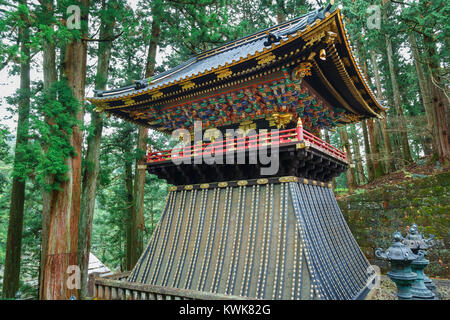 Drum Tower (Koro) an Taiyuinbyo - das Mausoleum des Shoguns Tokugawa Iemitsu Stockfoto