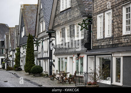 Historische Altstadt von Freudenberg, Nordrhein-Westfalen, Deutschland, mit Fachwerkhäusern, Alter Flecken Stockfoto