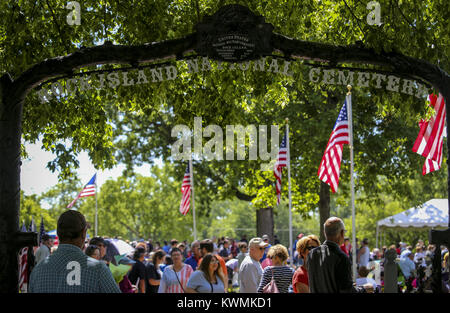 Rock Island, Iowa, USA. 29 Mai, 2017. Ein Eingangstor zum Rock Island National Friedhof ist während des Memorial Day Zeremonie auf der Rock Island Arsenal am Montag, 29. Mai 2017 gesehen. Credit: Andy Abeyta, Viererkabel - Zeiten/Viererkabel - Zeiten/ZUMA Draht/Alamy leben Nachrichten Stockfoto