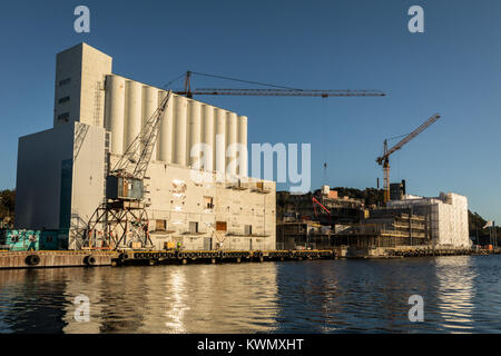 Kristiansand, Norwegen - November 6, 2017: Das Äußere des Kunstsilo, so wird dieser der neue Kunst Museum in Kristiansand geworden. Stockfoto