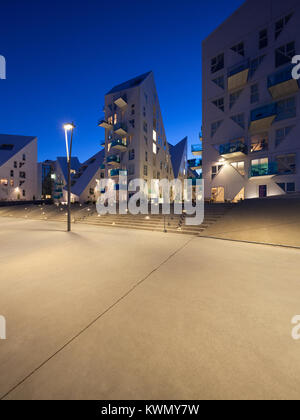 AARHUS, Dänemark - 9. AUGUST 2016: Blick von externen Der Isbjerget Aarhus, Wohnhaus im Aarhus Docklands Nachbarschaft, es ist situieren Stockfoto